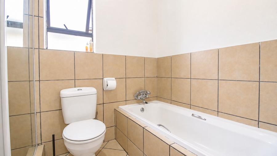 3 Bedroom Property for Sale in Alrode Gauteng