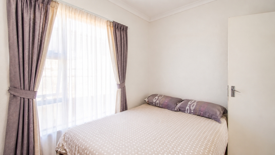 3 Bedroom Property for Sale in Alrode Gauteng