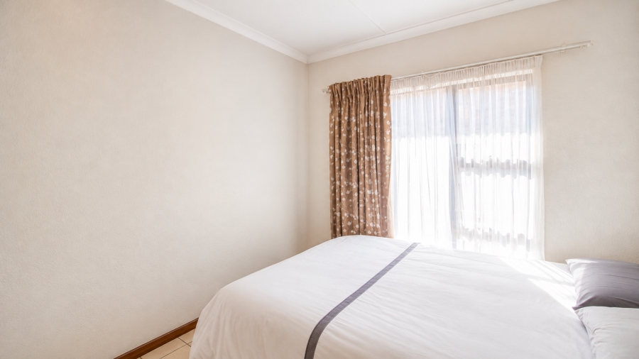 3 Bedroom Property for Sale in Alrode Gauteng