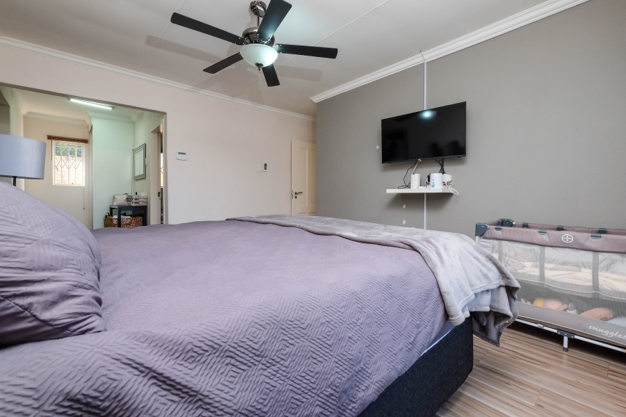 4 Bedroom Property for Sale in Weltevreden Park Gauteng