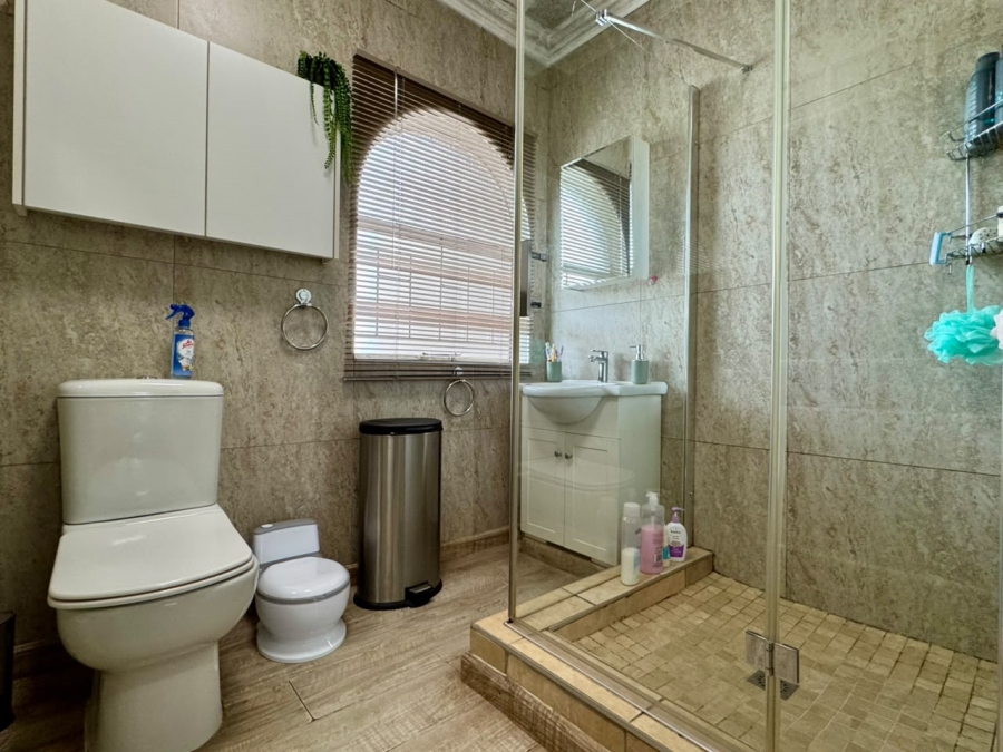 2 Bedroom Property for Sale in Goedeburg Gauteng