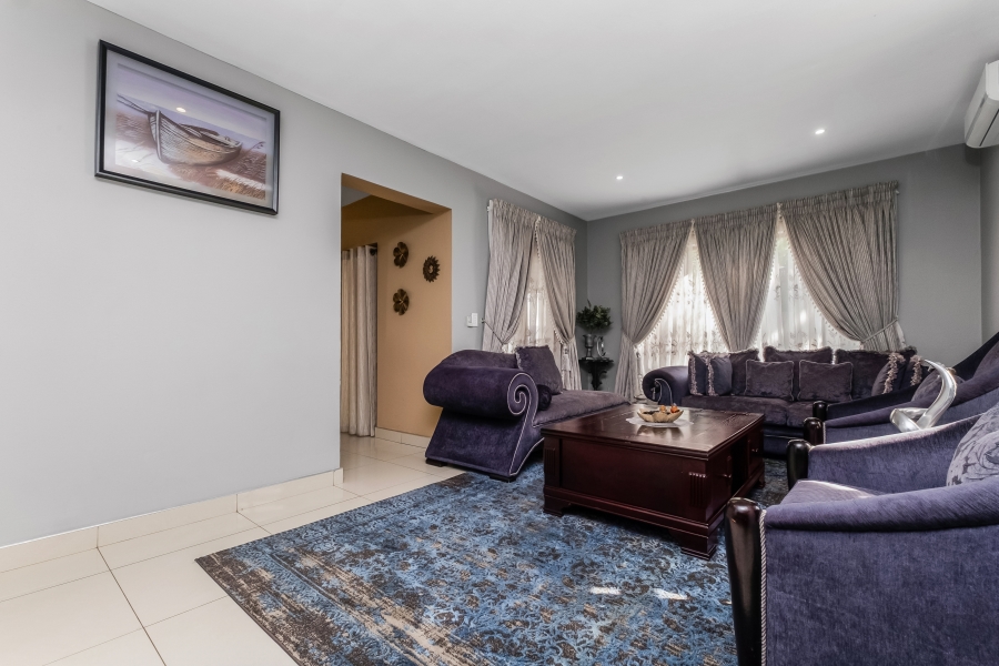 To Let 3 Bedroom Property for Rent in Fourways Gauteng