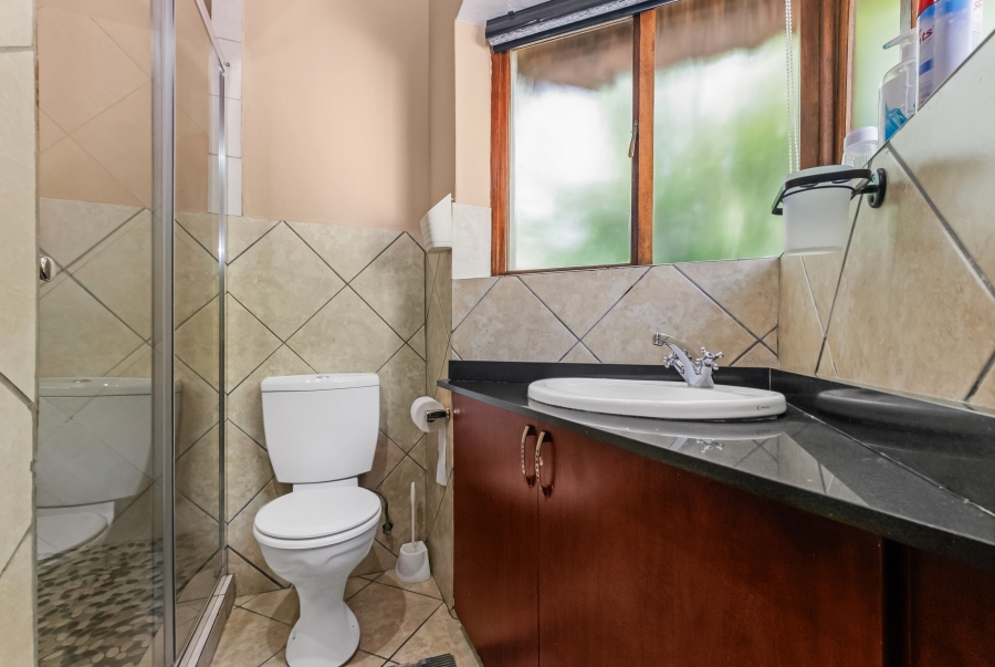 To Let 3 Bedroom Property for Rent in Fourways Gauteng