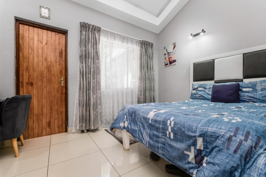 To Let 3 Bedroom Property for Rent in Fourways Gauteng