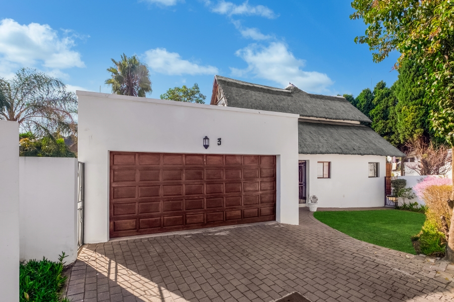 To Let 3 Bedroom Property for Rent in Fourways Gauteng