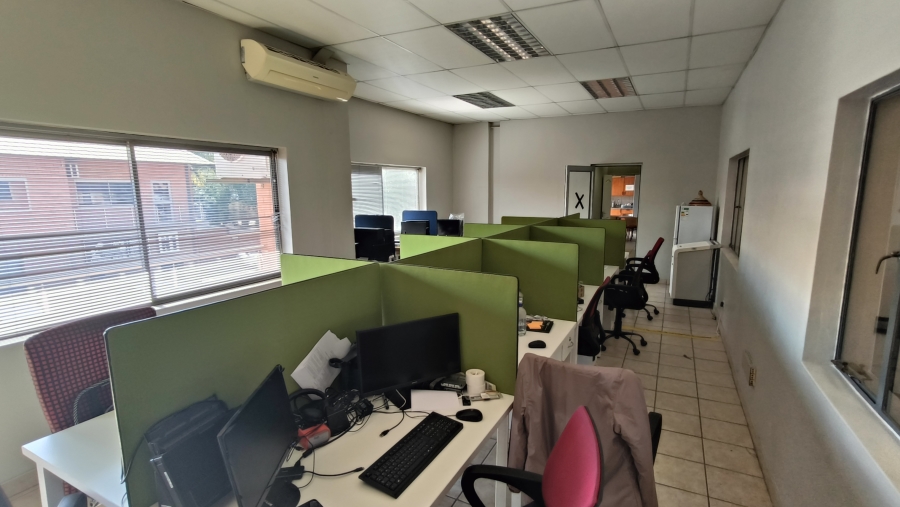 To Let Commercial Property for Rent in Hennopspark Gauteng