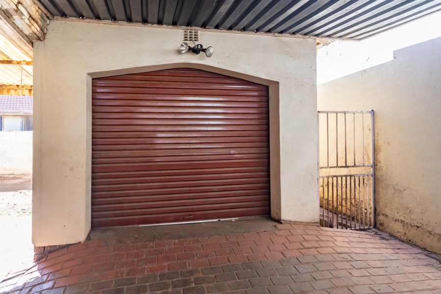 3 Bedroom Property for Sale in Eldorado Park Gauteng