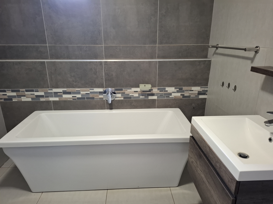 To Let 3 Bedroom Property for Rent in The Hills Game Reserve Estate Gauteng