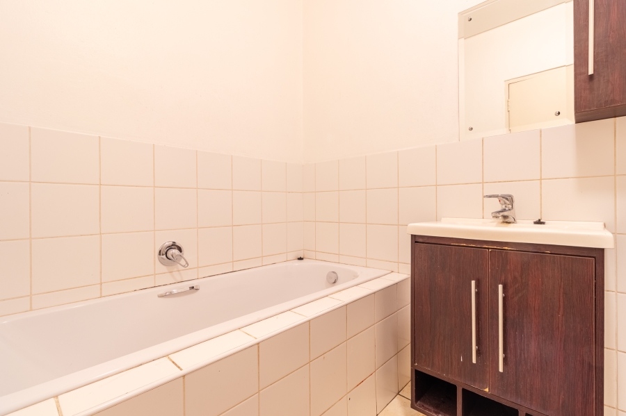 To Let 1 Bedroom Property for Rent in Ferndale Gauteng