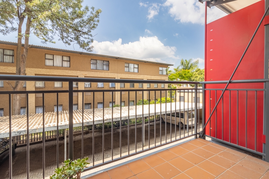 To Let 1 Bedroom Property for Rent in Ferndale Gauteng