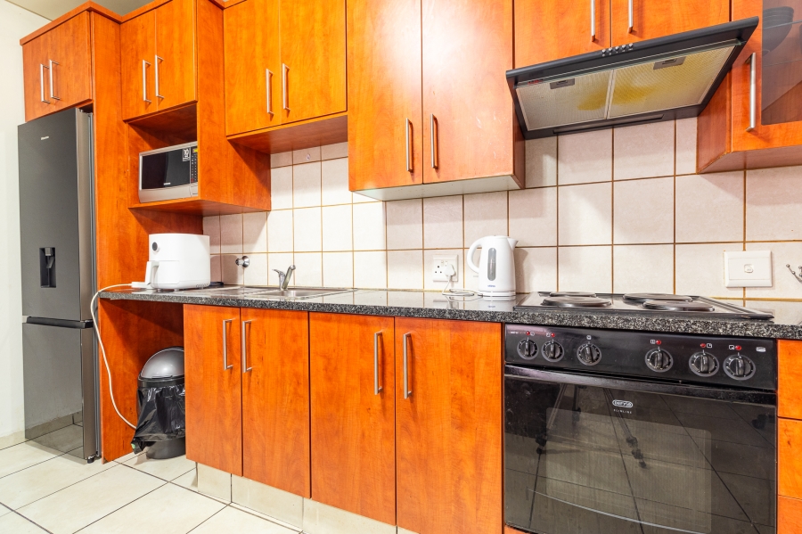 To Let 1 Bedroom Property for Rent in Ferndale Gauteng