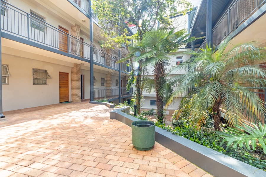To Let 1 Bedroom Property for Rent in Ferndale Gauteng