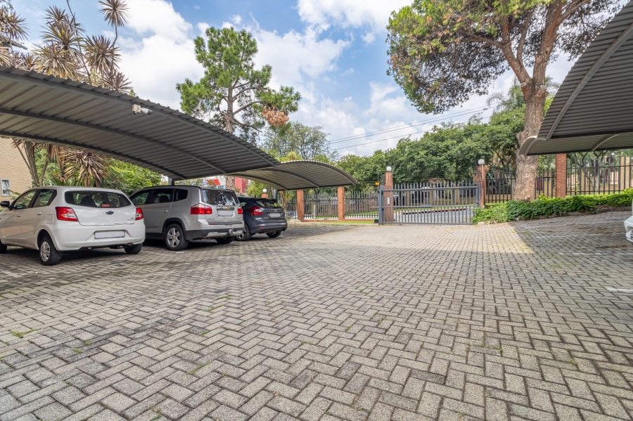 To Let 1 Bedroom Property for Rent in Ferndale Gauteng