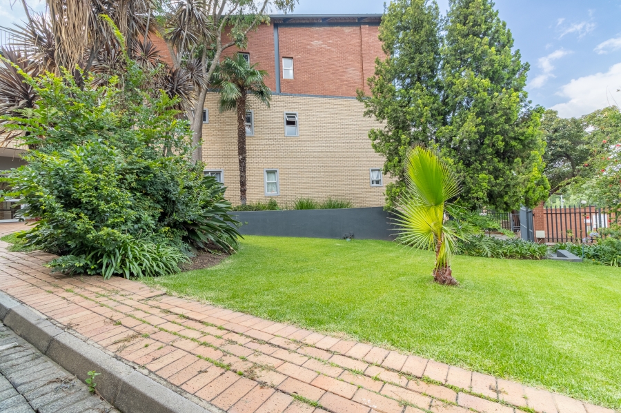 To Let 1 Bedroom Property for Rent in Ferndale Gauteng