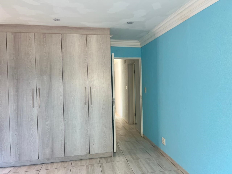 To Let 2 Bedroom Property for Rent in Tedderfield A H Gauteng