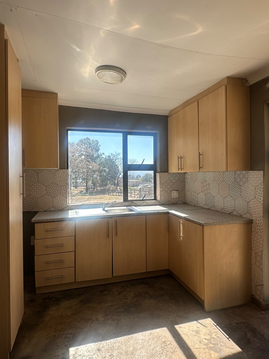 To Let 1 Bedroom Property for Rent in Tedderfield A H Gauteng