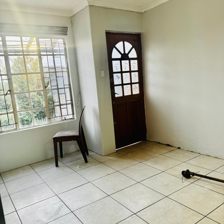 To Let 1 Bedroom Property for Rent in Hartzenbergfontein Gauteng