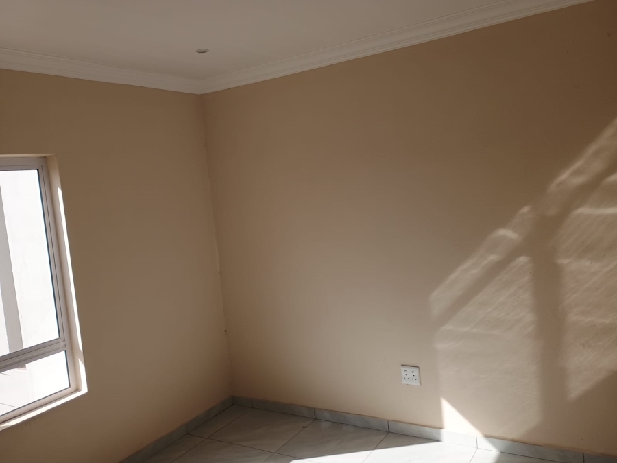 3 Bedroom Property for Sale in Riverspray Lifestyle Estate Gauteng
