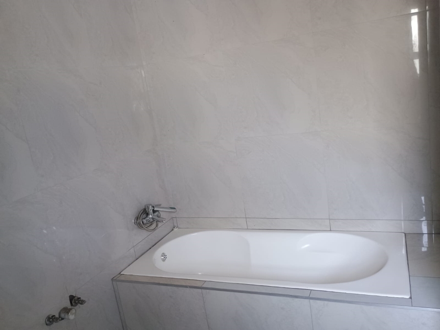 3 Bedroom Property for Sale in Riverspray Lifestyle Estate Gauteng