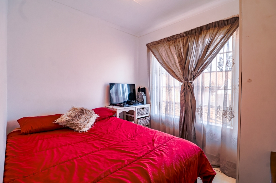 3 Bedroom Property for Sale in Kosmosdal Gauteng