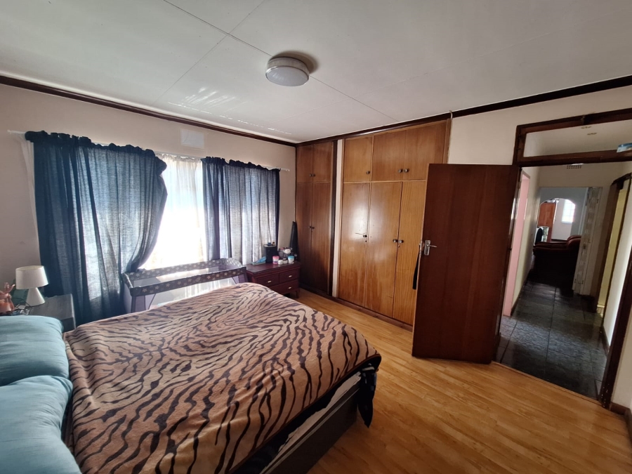 3 Bedroom Property for Sale in Vanderbijlpark SE 6 Gauteng