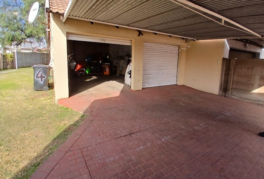 3 Bedroom Property for Sale in Leondale Gauteng
