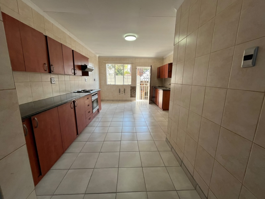 9 Bedroom Property for Sale in Dalview Gauteng
