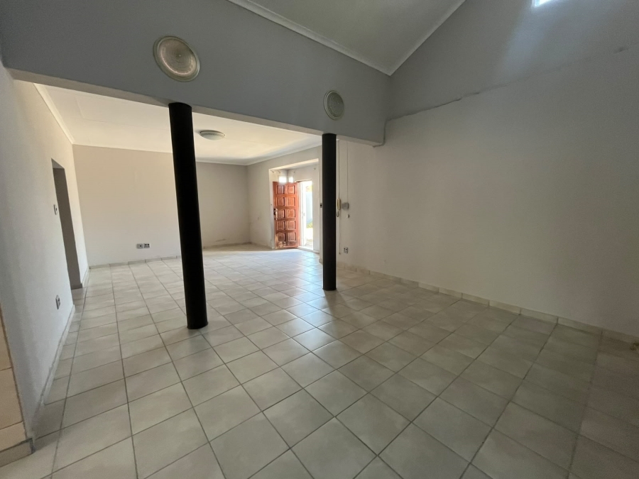 9 Bedroom Property for Sale in Dalview Gauteng