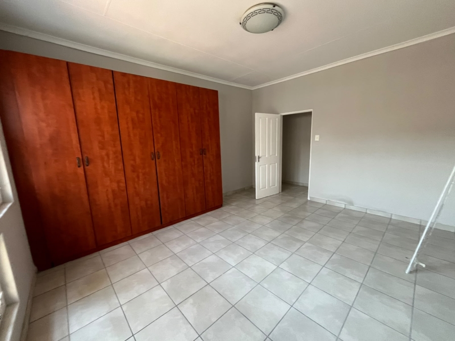 9 Bedroom Property for Sale in Dalview Gauteng