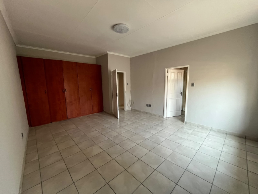 9 Bedroom Property for Sale in Dalview Gauteng