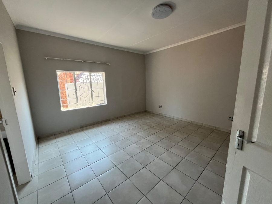 9 Bedroom Property for Sale in Dalview Gauteng