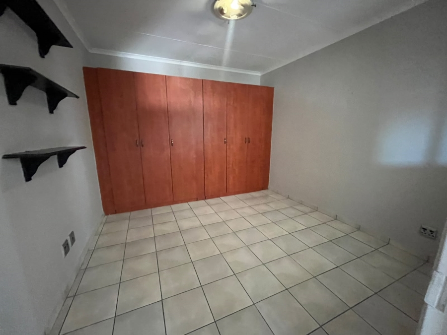 9 Bedroom Property for Sale in Dalview Gauteng