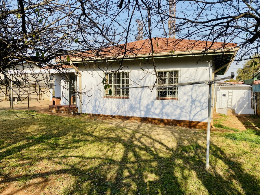 3 Bedroom Property for Sale in Wychwood Gauteng