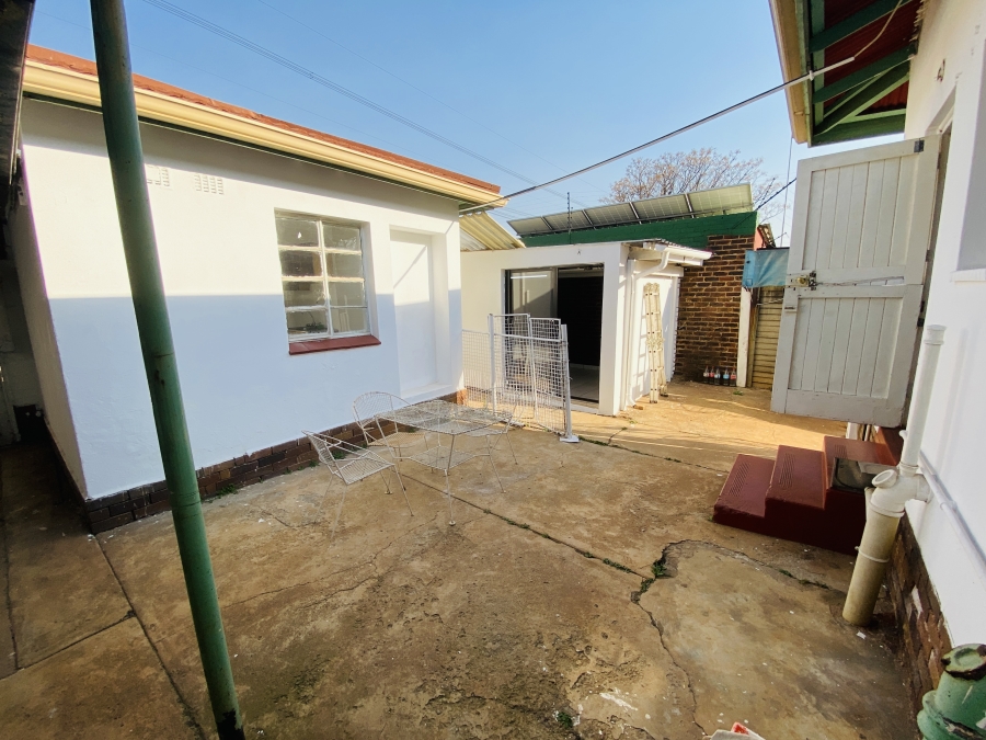 3 Bedroom Property for Sale in Wychwood Gauteng
