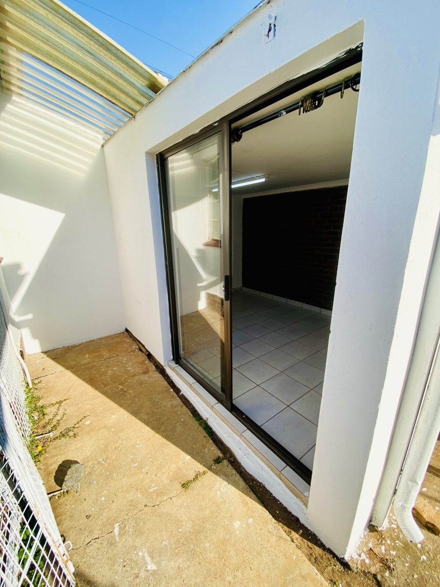 3 Bedroom Property for Sale in Wychwood Gauteng