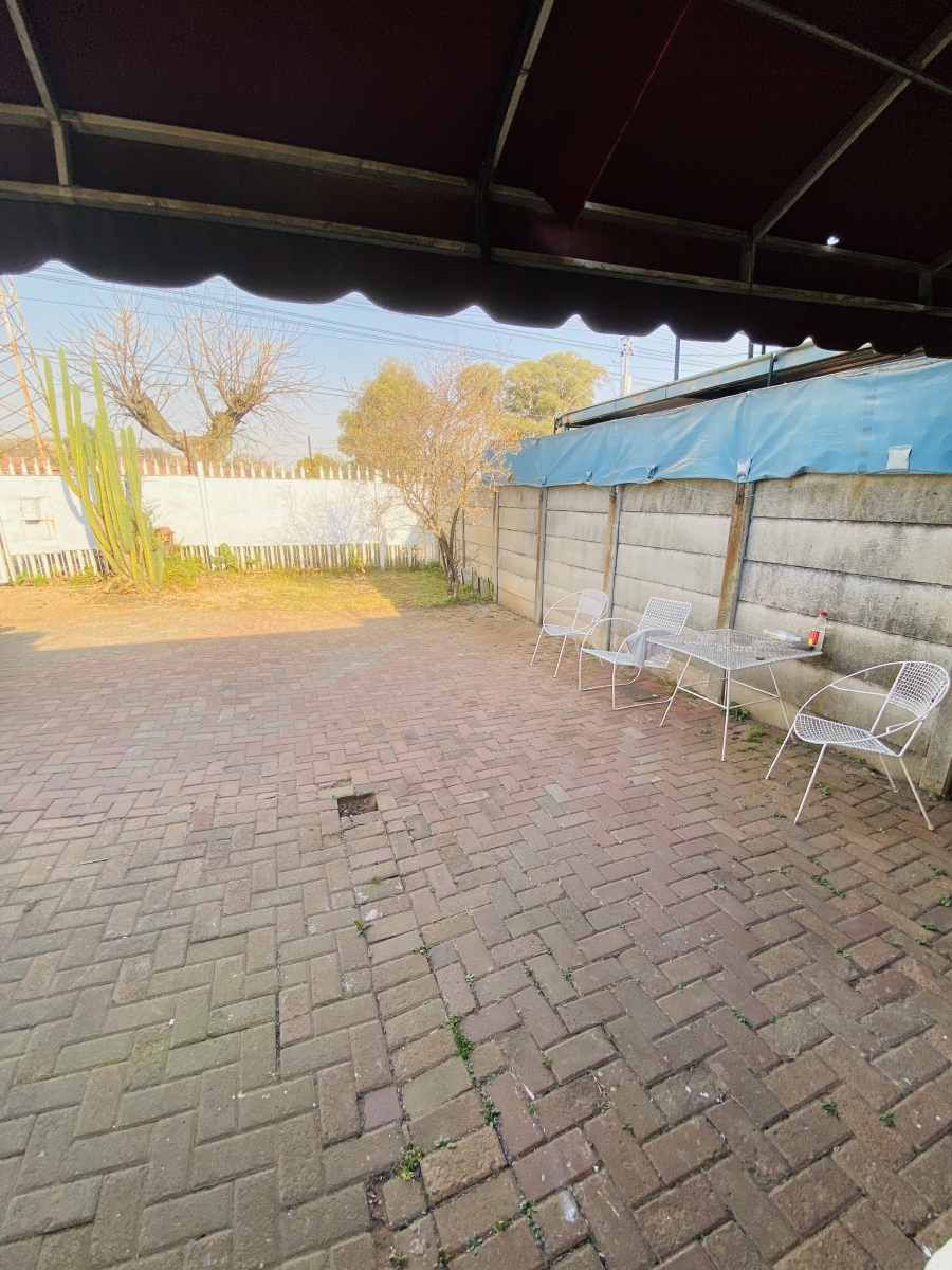 3 Bedroom Property for Sale in Wychwood Gauteng