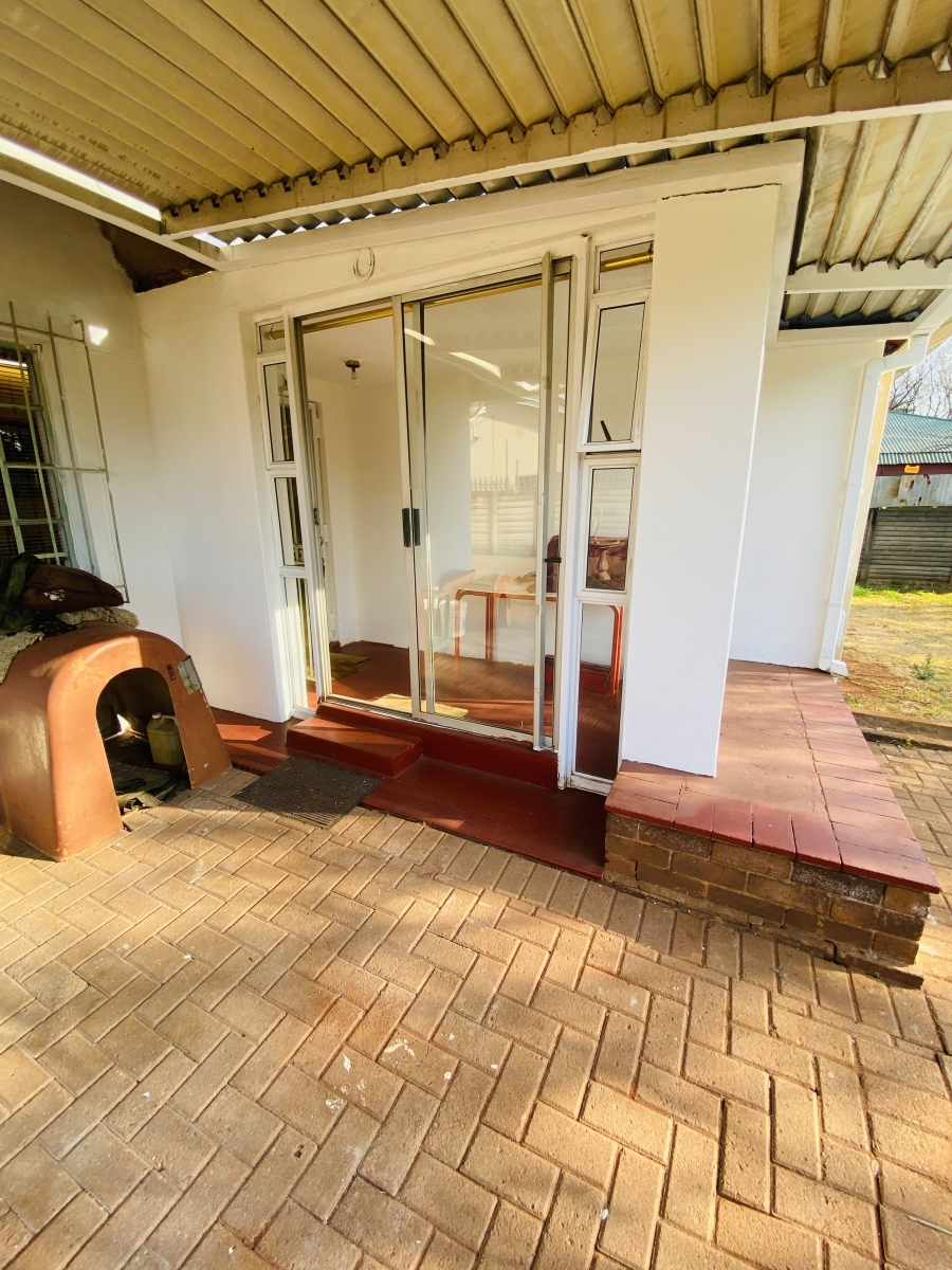 3 Bedroom Property for Sale in Wychwood Gauteng