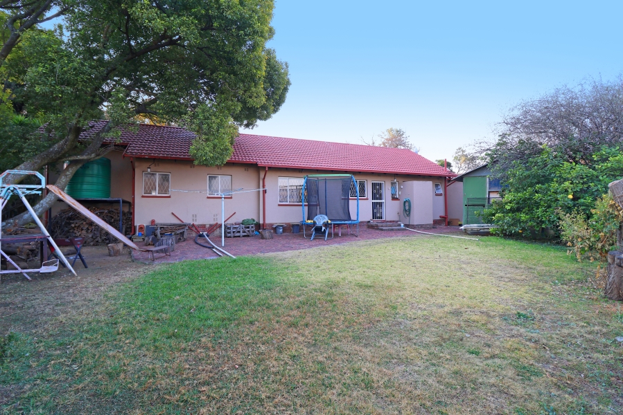 3 Bedroom Property for Sale in Vorna Valley Gauteng