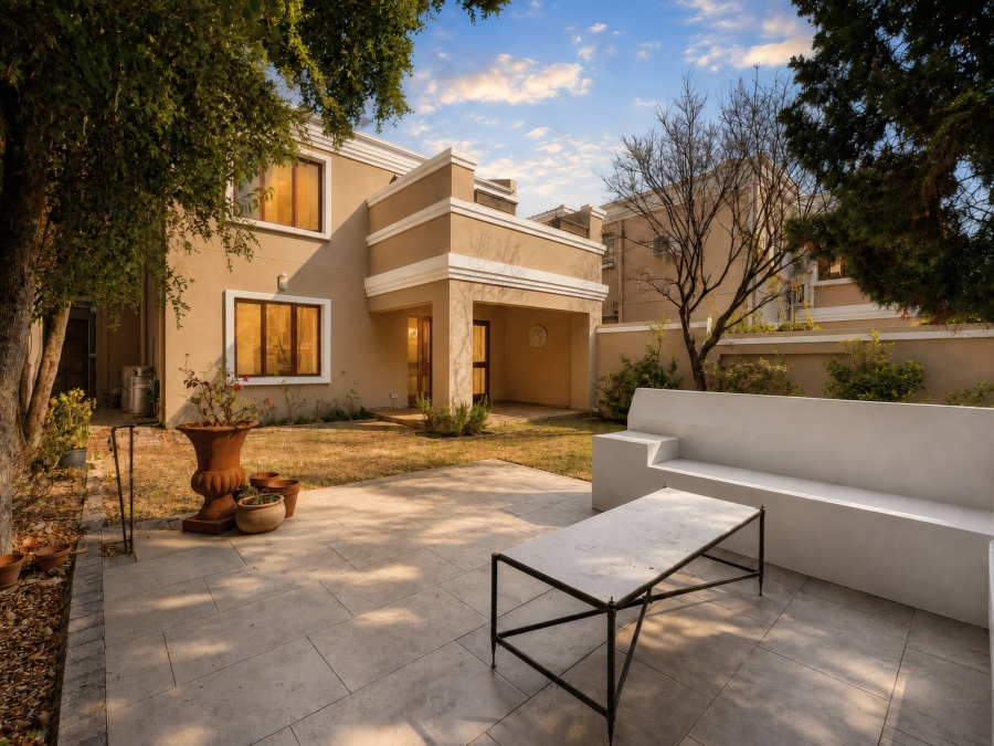 3 Bedroom Property for Sale in Lonehill Gauteng