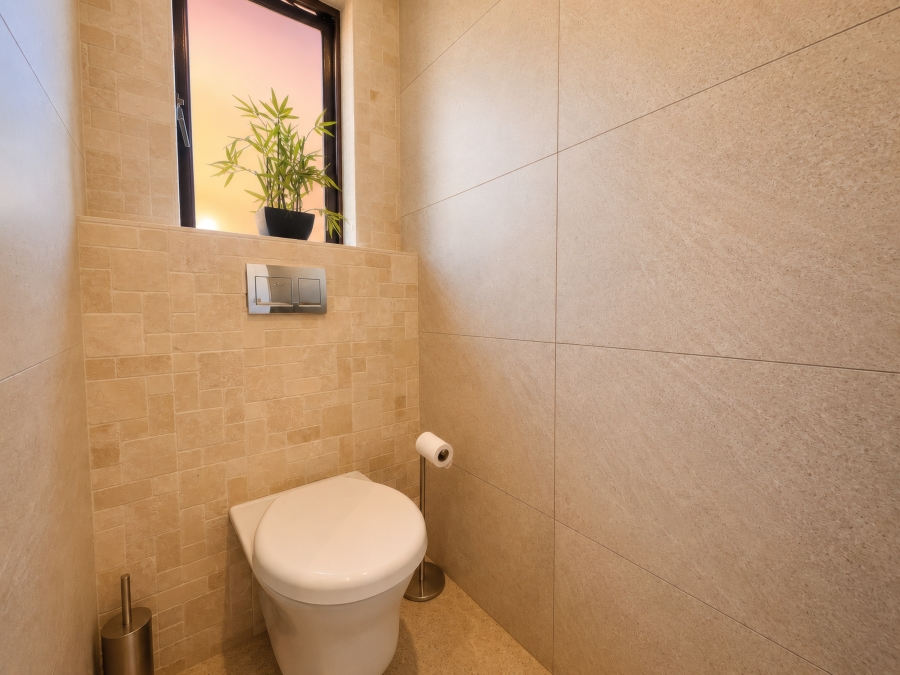 3 Bedroom Property for Sale in Lonehill Gauteng