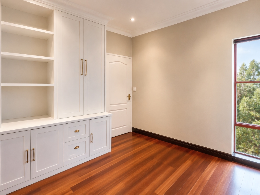 3 Bedroom Property for Sale in Lonehill Gauteng