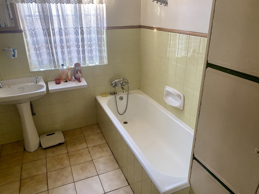 3 Bedroom Property for Sale in Primrose Gauteng