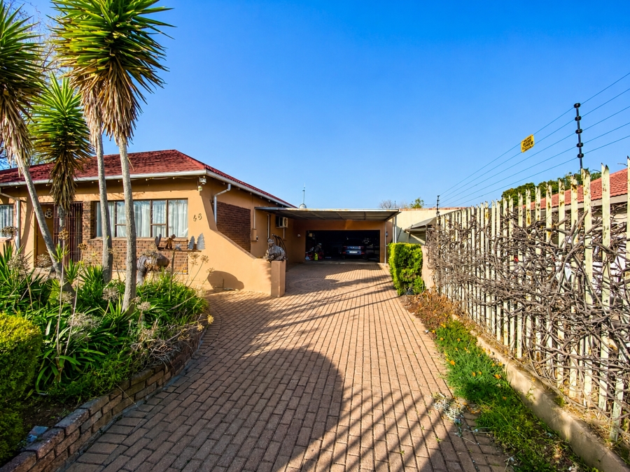 3 Bedroom Property for Sale in Primrose Gauteng