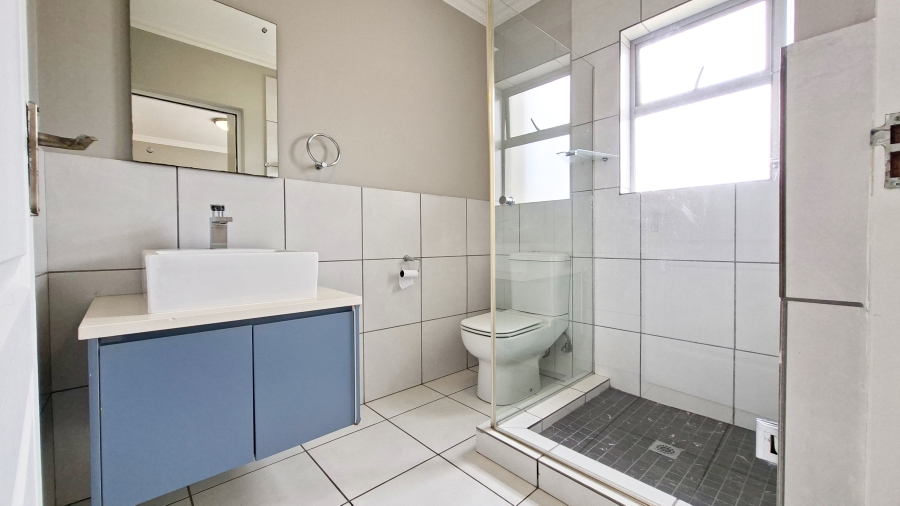 2 Bedroom Property for Sale in Wendywood Gauteng