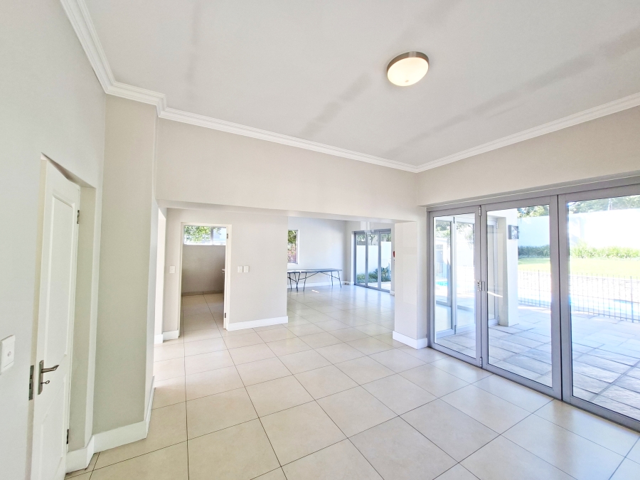 2 Bedroom Property for Sale in Wendywood Gauteng