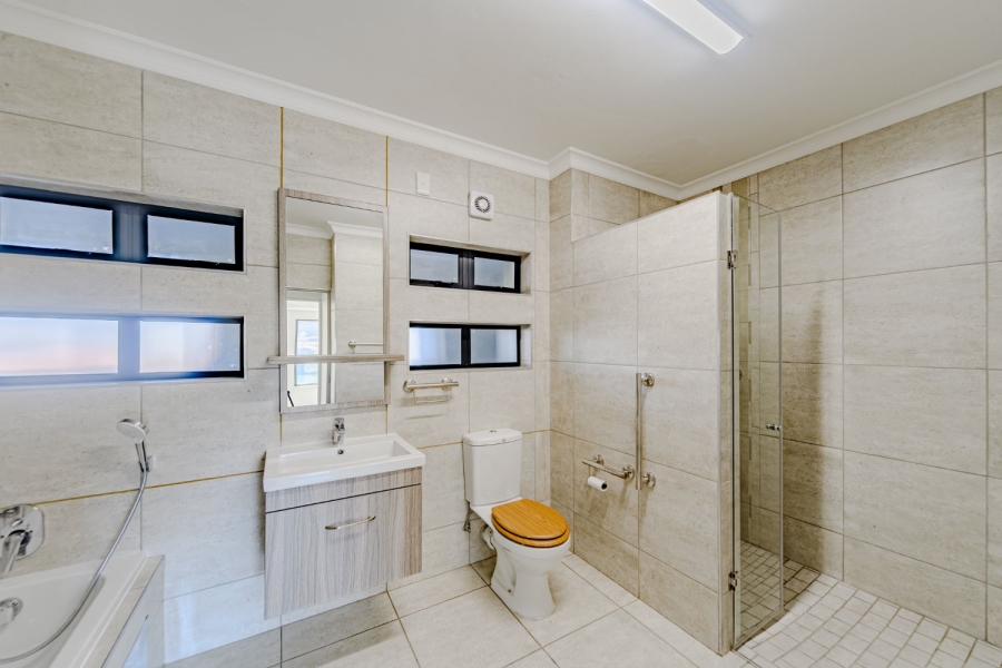 2 Bedroom Property for Sale in Waterkloof Marina Retirement Estate Gauteng