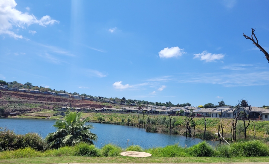 2 Bedroom Property for Sale in Waterkloof Marina Retirement Estate Gauteng