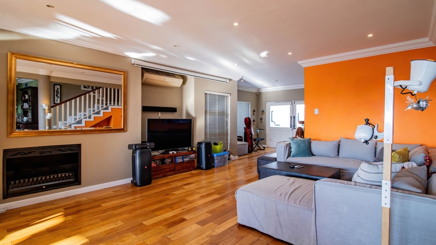 3 Bedroom Property for Sale in Allens Nek Gauteng