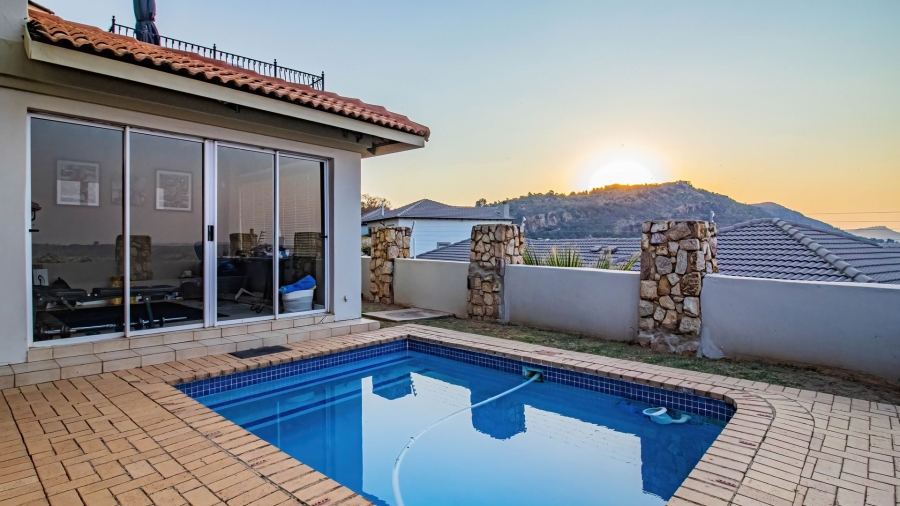 3 Bedroom Property for Sale in Allens Nek Gauteng