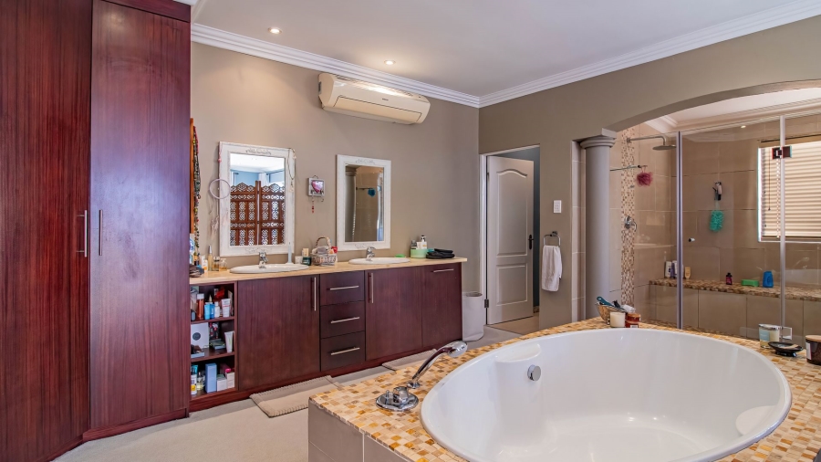 3 Bedroom Property for Sale in Allens Nek Gauteng
